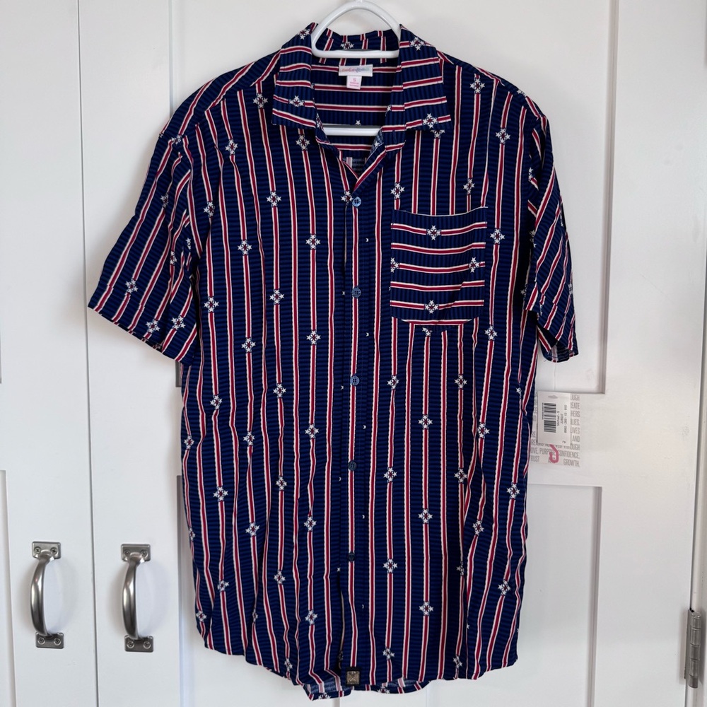 NWT LuLaRoe Michael Men's Patriotic 4th of July Button Up Dress Shirt Size Small